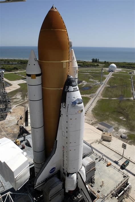 Space Shuttle Endeavour - Wikipedia