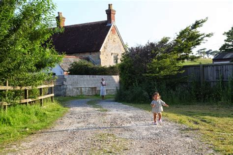 camping on the Isle of Wight: Stoats Farm & the needles | Journal