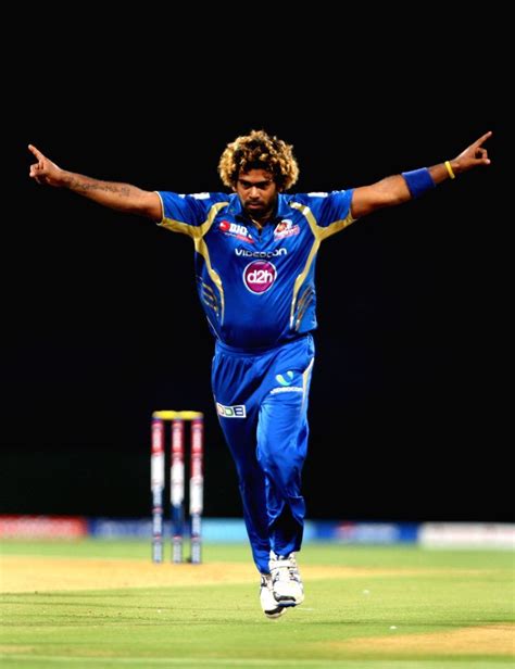 Lasith Malinga Wallpapers - Top Free Lasith Malinga Backgrounds - WallpaperAccess