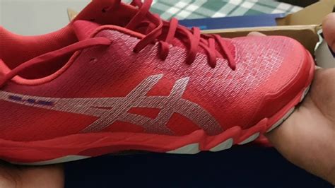 Asics Badminton Shoes - GEL BLADE 6 (English) - YouTube