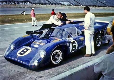 1969 Daytona 24 Hours Winner L o l a T 70 Mk II Mark Donohue / Chuck ...