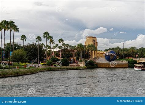 Universal Studios Globe Orlando in August 2019 Editorial Image - Image ...