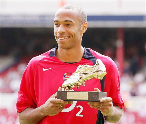 Arsenal legend Thierry Henry hangs his boots - Rediff.com Sports