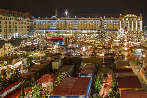 Dresden Christmas Markets - exploring the oldest markets of Germany!