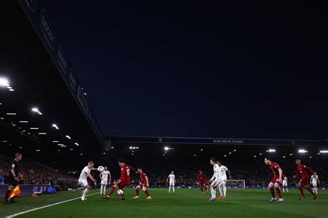 19 fan and action pics from Liverpool’s 6-1 hammering of Leeds