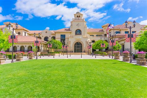 Temecula City Hall Ca Stock Photo - Download Image Now - iStock