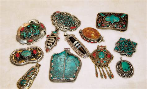 Tibetan Silver Jewelry – Origin and History of Tibetan Jewelry | Ponirevo