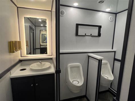 luxury porta potty rental | Luxury portable restrooms for rent near me| deluxe porta potty rental