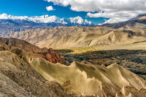 How to get to Mustang in Nepal