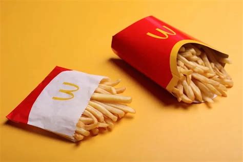 McDonald’s Is Giving Away Free Fries Tomorrow in Any Size. Here’s How ...