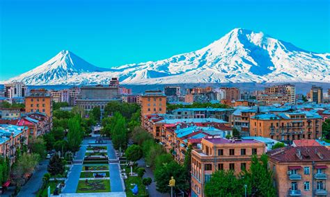 Yerevan, the new and old