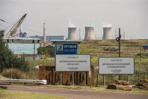 Eight protesters injured at Glencore’s South African smelter - Moneyweb