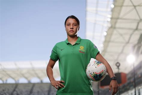 Sam Kerr: Chelsea complete major coup as Australia superstar joins on two-and-a-half-year deal