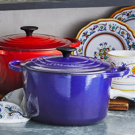 Le Creuset Signature Deep Round Dutch Oven, 5.25 qt. | Sur La Table