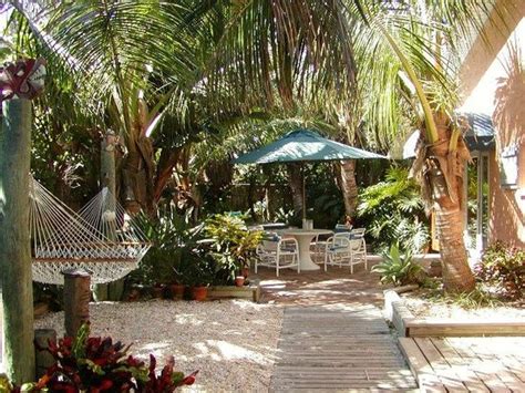 Wonderful! - Review of Beach Bungalow, Oceanfront tropical garden ...