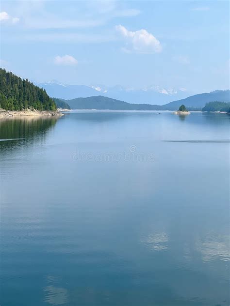 Hungry Horse Dam and Reservoir Near Glacier National Park in Hungry ...