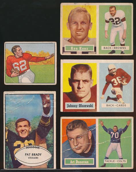 Lot Detail - Five Vintage Football Cards