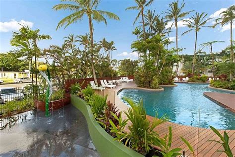 Rydges Esplanade Resort Cairns Pool Pictures & Reviews - Tripadvisor