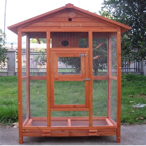 24 Photos of the Widespread Types of Wooden Bird Cages