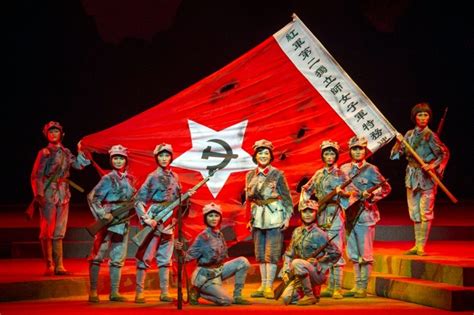 A dance to the music of Mao: China's Cultural Revolution art - Breitbart