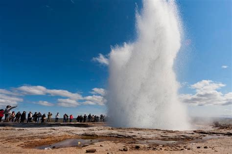 Premium Photo | Geyser in Iceland while blowing water