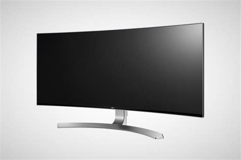 LG Thunderbolt Curved LED Monitor