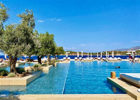 WHERE TO STAY on the ATHENS RIVIERA - Best Areas & Hotels