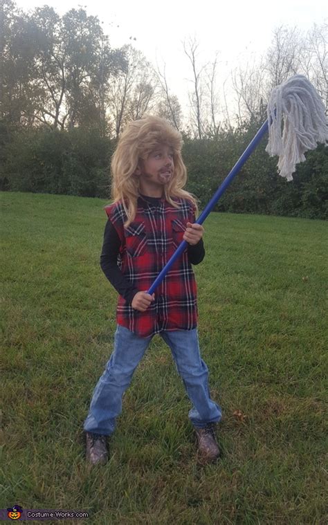 DIY Joe Dirt Costume