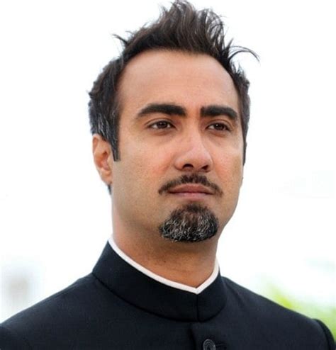 Ranvir Shorey Height, Age, Girlfriend, Wife, Family, Biography » StarsUnfolded