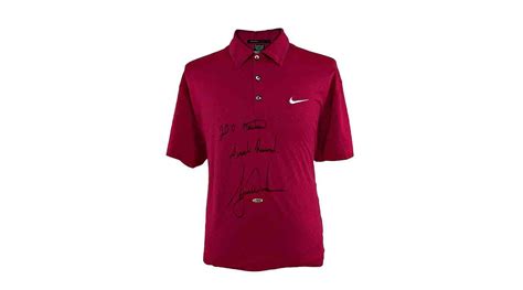 Tiger Woods's 2010 Masters Sunday red shirt drawing big bids at auction ...