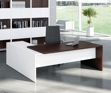 Executive Desks & Furniture from Southern Office Furniture