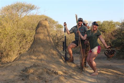 7 - DAY LADIES SOUTH AFRICA HUNT, FOR 4 HUNTERS (100% FULLY DONATED) NUMZAAN SAFARIS