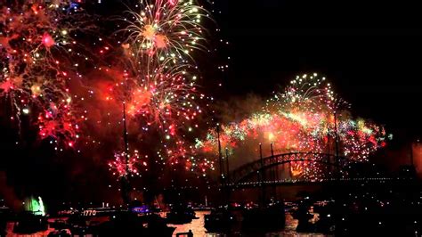 Sydney fireworks 2011 [HD] - YouTube