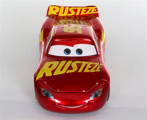 Dan the Pixar Fan: Cars 3: Rust-Eze Racing Center Lightning McQueen (By ...