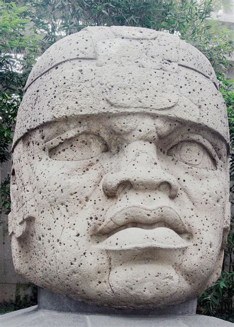 Smarthistory – Olmec Colossal Heads