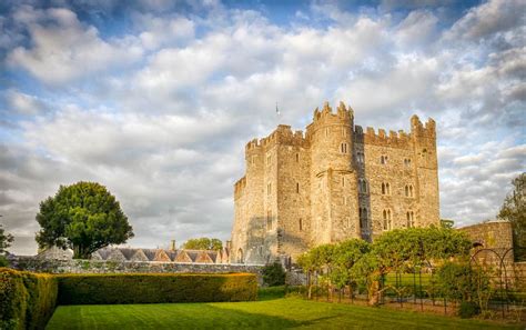 Treat yourself! Great historic 4* Kilkea Castle Hotel for €140/double ...