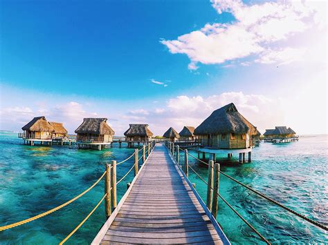 Staying in an Overwater Bungalow in Tahiti @SeattlesTravels - Seattle's Travels