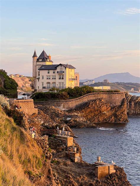 Nouvelle-Aquitaine: Hidden Gems and Must-Sees of South West France