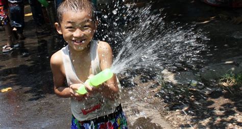 Myanmar Water Festival | Myanmar Travel