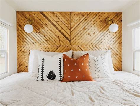 31 Spectacular & Unique Wood Accent Wall Ideas