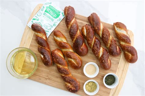 Seasoned Soft Pretzel Chips Recipe - Honestly Modern