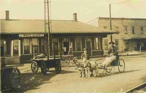 Newaygo County Michigan History & Genealogy Old Buildings, Abandoned Buildings, Abandoned Places ...