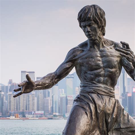 BRUCE LEE STATUE: Tutto quello che c'è da sapere (2024)