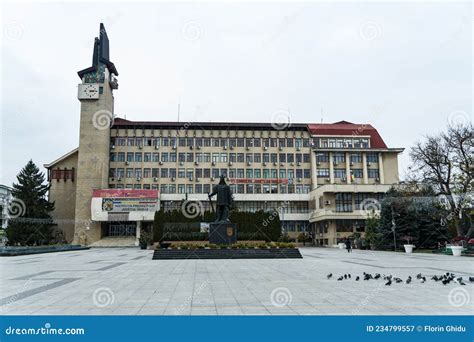 Civic Center of the Vaslui City, Romania - 15 November 2021 Editorial Photography - Image of ...