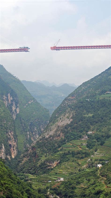 Beipanjiang Duge Bridge During Construction - backiee