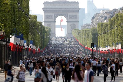 Paris's Champs-Élysées to Go Car-Free Once a Month - Condé Nast Traveler