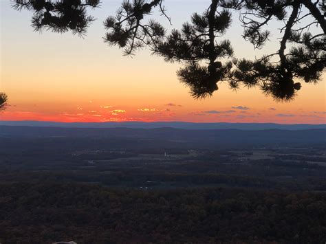 Sunset at Sugarloaf Mountain : r/maryland