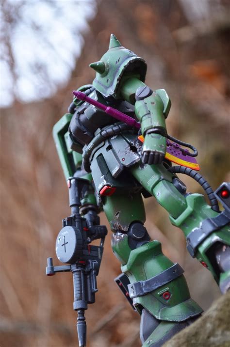 HGUC 1/144 Zaku II F2 Modeled by ED