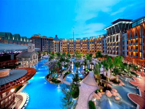 リゾート ワールド セントーサ ハードロック ホテル (Resorts World Sentosa - Hard Rock Hotel ...