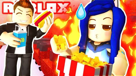 WATCHING HILARIOUS MOVIES IN THE ROBLOX CINEMA! - YouTube